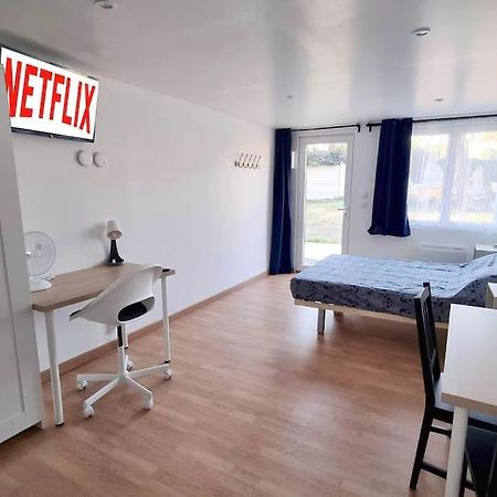 Studio En Rez De Jardin Avec Terrasse Privee - Le Petit Chateau Avesnois - Tv - Wifi - Logement Complet Avesnes-sur-Helpe Экстерьер фото