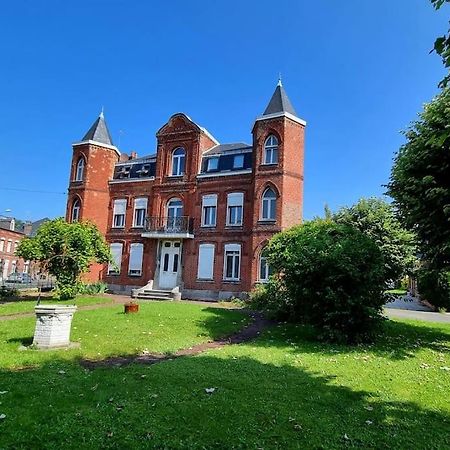 Studio En Rez De Jardin Avec Terrasse Privee - Le Petit Chateau Avesnois - Tv - Wifi - Logement Complet Avesnes-sur-Helpe Экстерьер фото